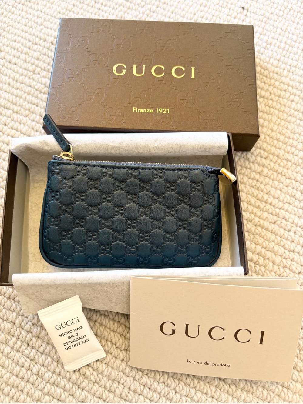 New GUCCI Teal Leather Guccissima Micro GG Coin Key Chain Case w/ Box